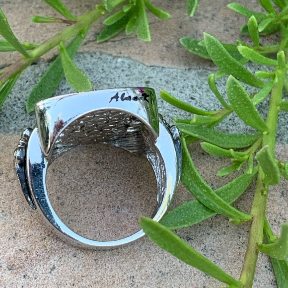 Alan K Cross on Red Stingray with Swords 🗡 on Sides Sterling Silver Ring - Picture 6 of 12